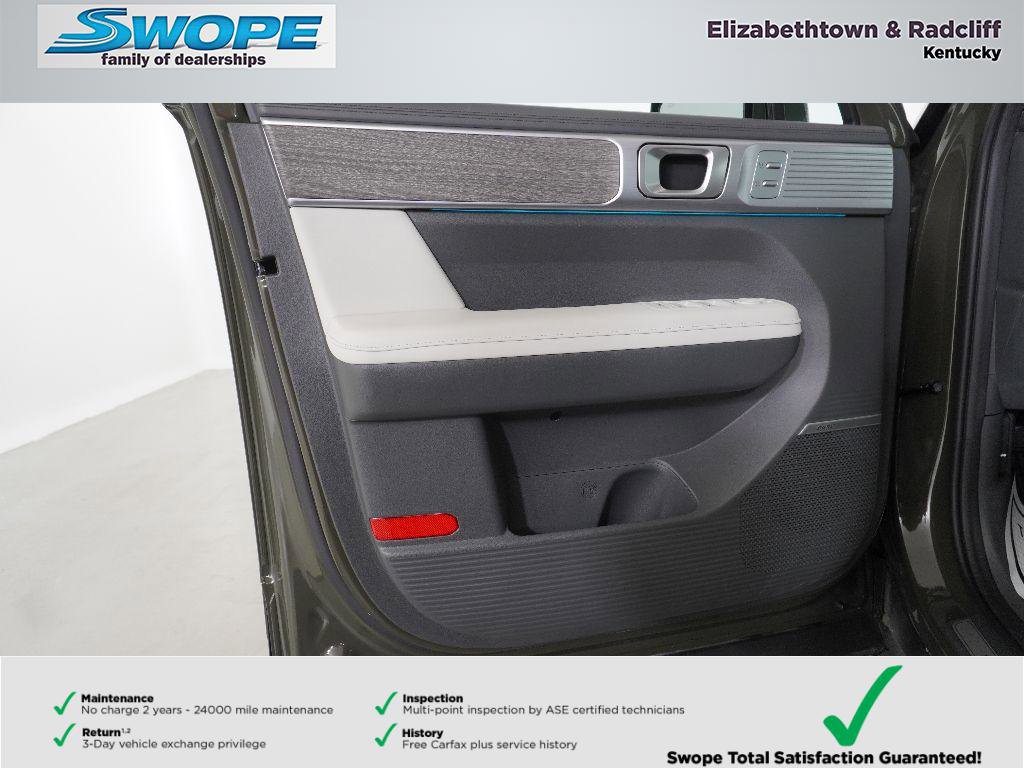 Certified 2025 Hyundai Santa Fe Calligraphy image 14