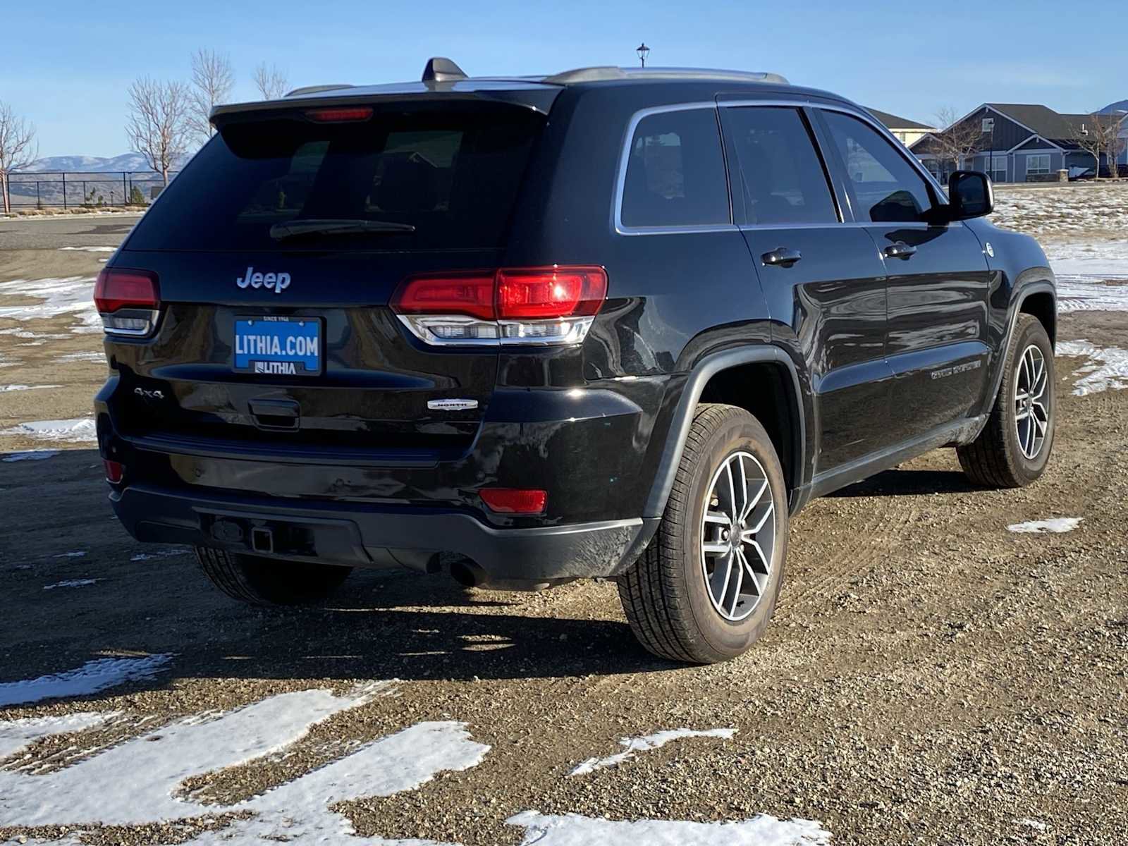 Certified 2020 Jeep Grand Cherokee Laredo w/ Quick Order Package 2BN North image 12