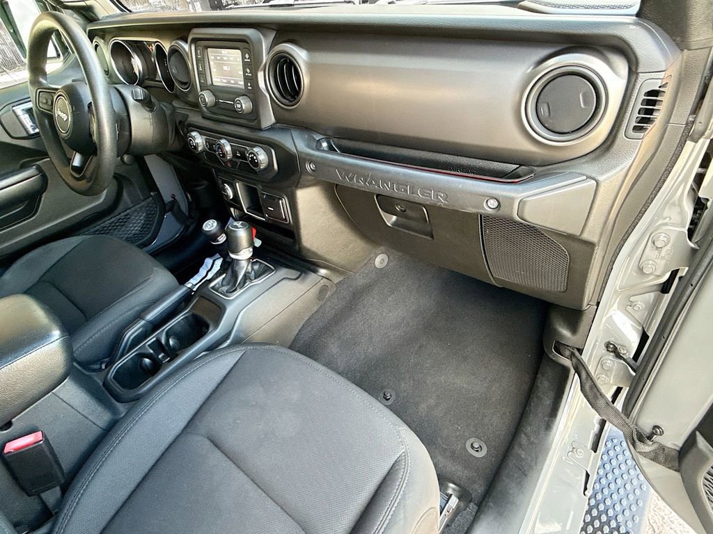 Used 2021 Jeep Wrangler Unlimited Willys image 34