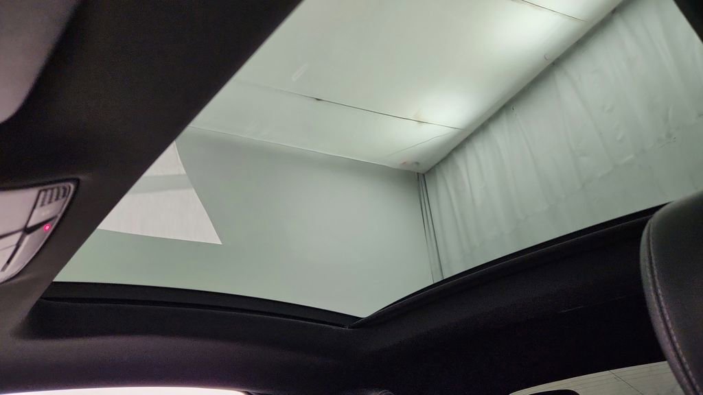 Used 2019 Mercedes-Benz C 63 AMG S w/ Multimedia Package image 30