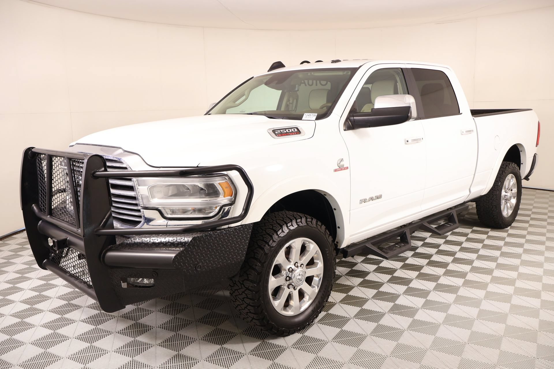 Used 2022 RAM 2500 Laramie AWD/4WD image 11
