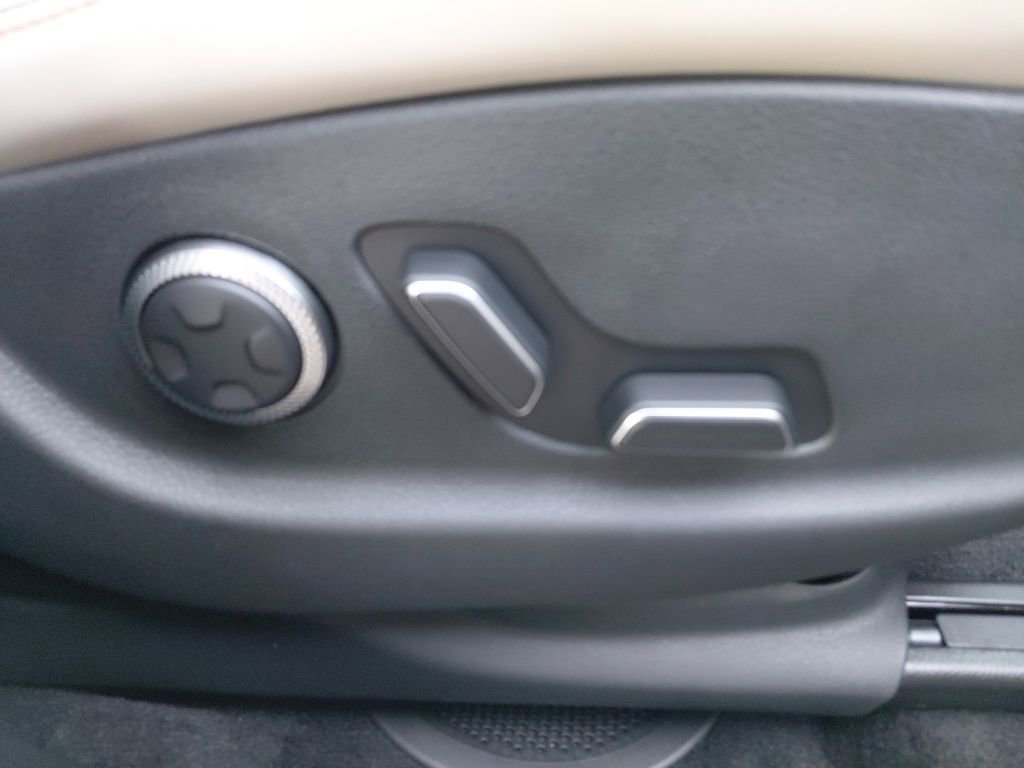 New 2026 Genesis GV70 3.5T Sport Prestige image 23