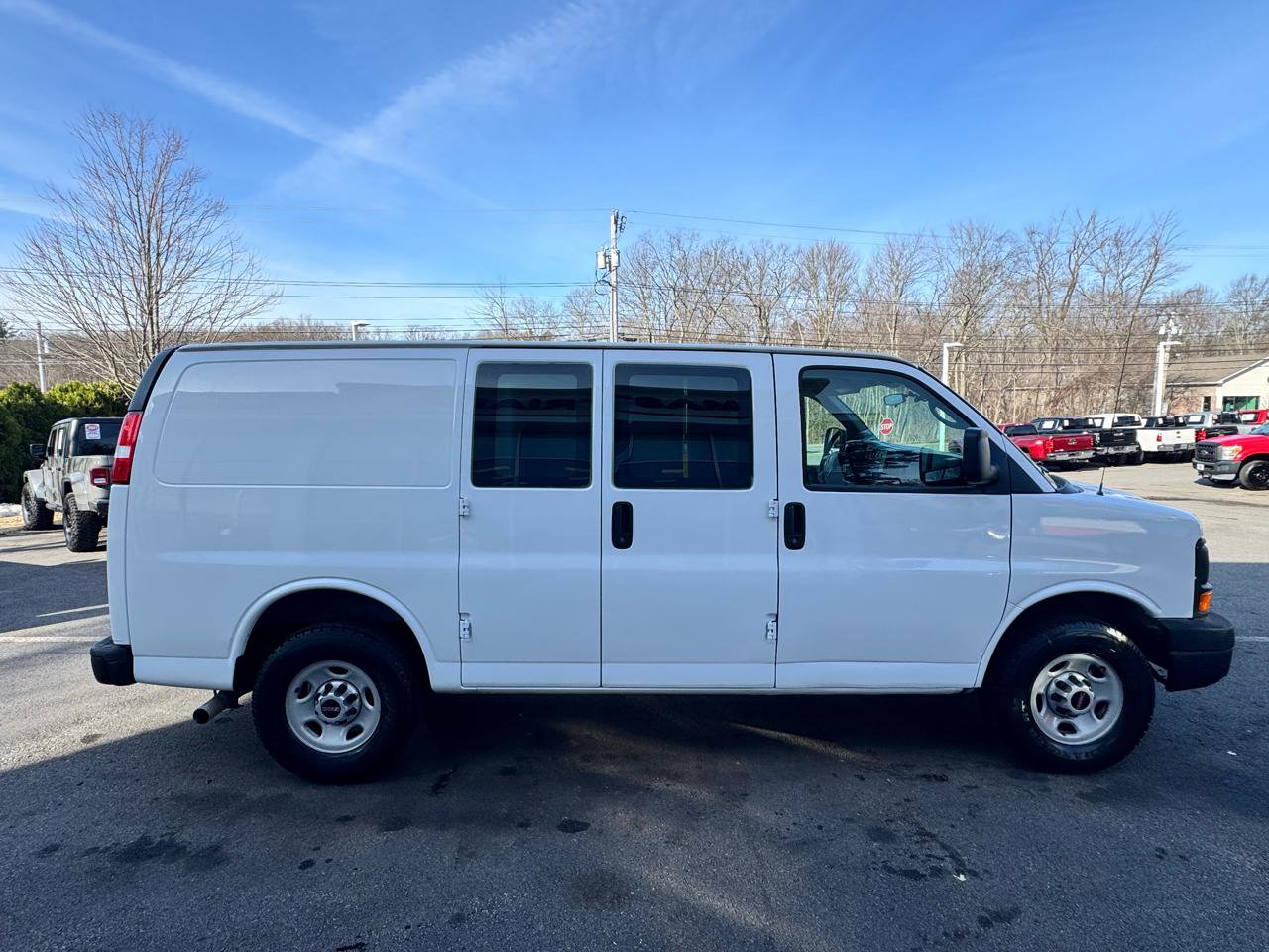 Used 2013 GMC Savana 2500 w/ Cold Climate Package image 5