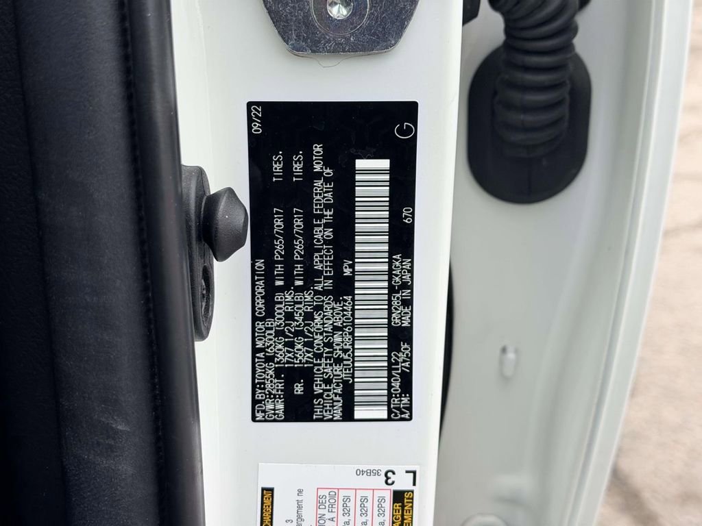 Certified 2023 Toyota 4Runner 40th Anniversary SE image 28