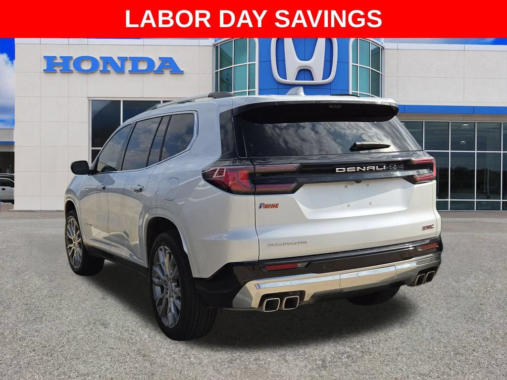 Used 2025 GMC Acadia Denali w/ Super Cruise Package FWD image 4
