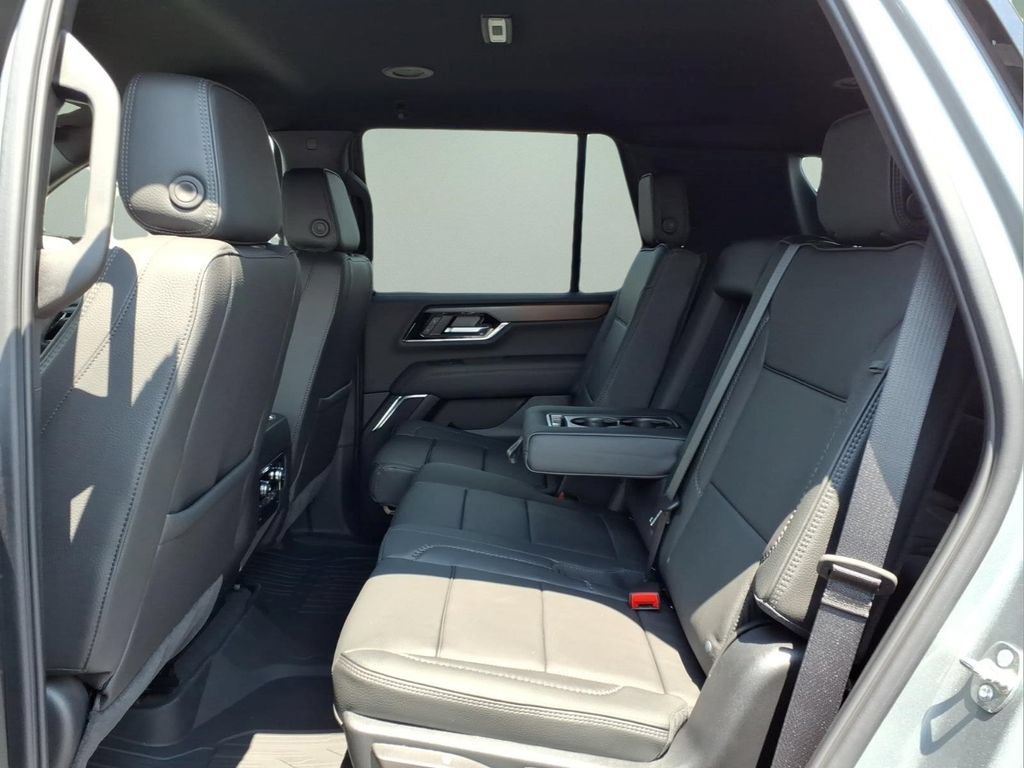 New 2026 GMC Yukon Denali w/ LPO, Floor Liner Package AWD/4WD image 5