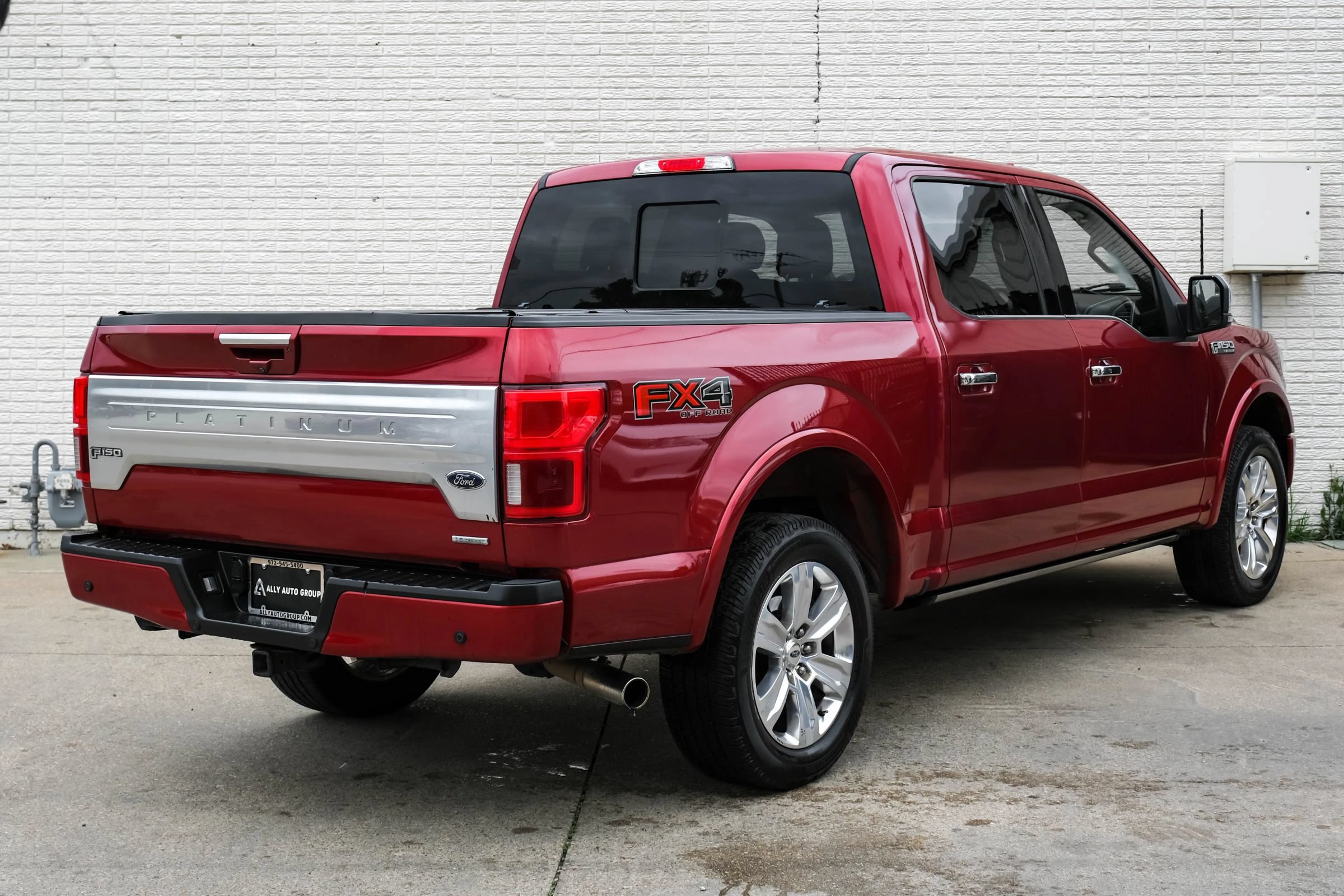 Used 2018 Ford F150 Platinum w/ Equipment Group 701A Luxury AWD/4WD image 6