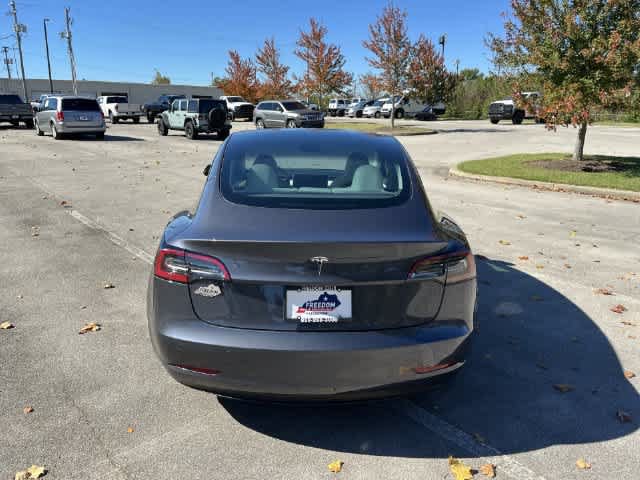 Used 2023 Tesla Model 3 Standard Range RWD image 7