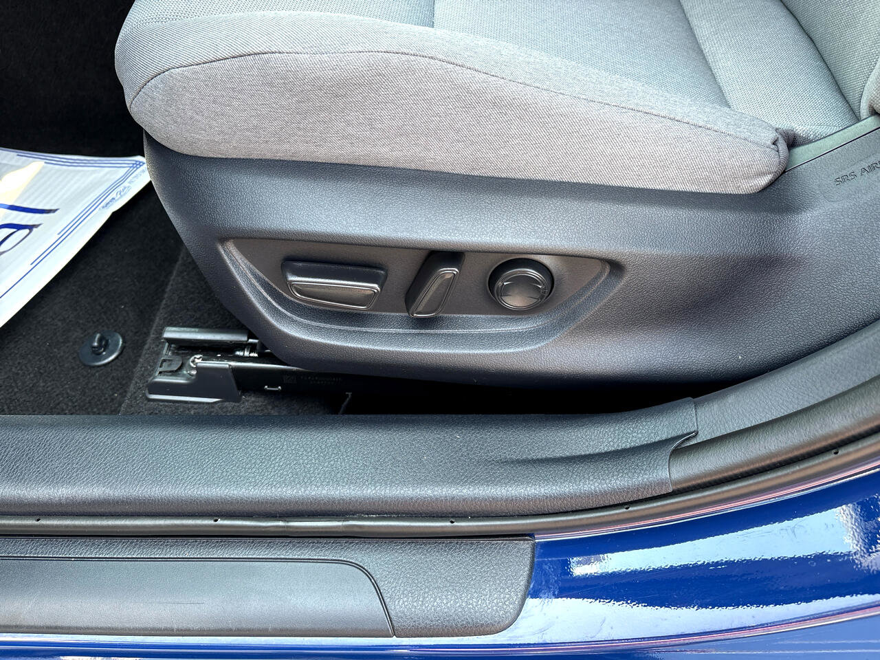 Used 2025 Toyota Camry LE image 16