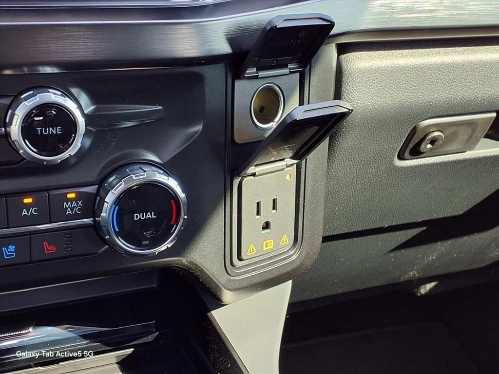 New 2026 Ford F350 Lariat w/ Black Appearance Package image 14