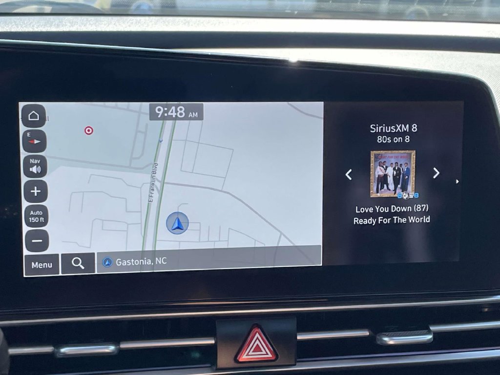 Used 2025 Hyundai Elantra SEL FWD image 38