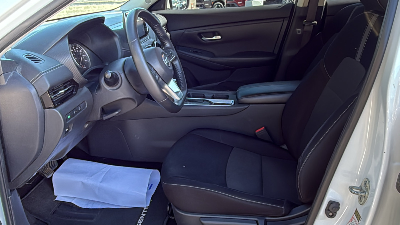 Certified 2020 Nissan Sentra SV FWD image 19