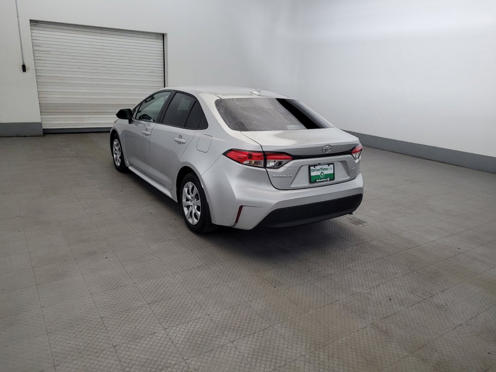 Used 2025 Toyota Corolla LE FWD image 5