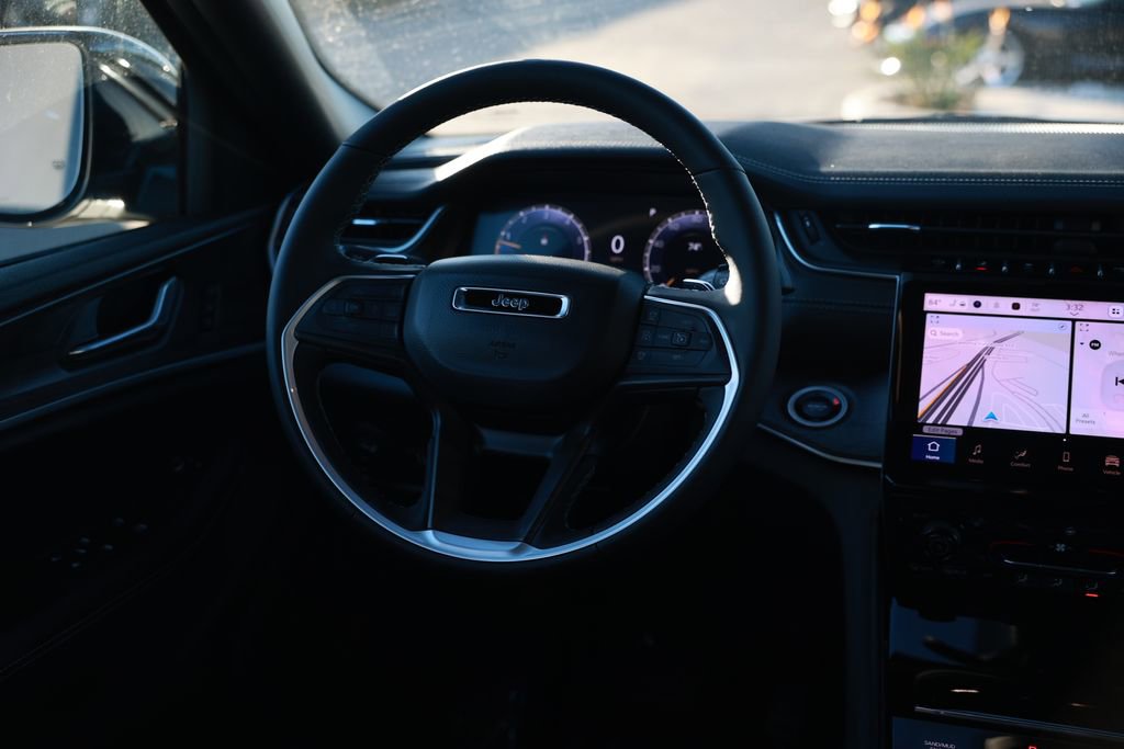 New 2025 Jeep Grand Cherokee L Limited image 22