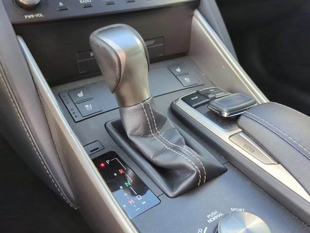 Used 2017 Lexus IS 300 AWD w/ Navigation System Package image 9