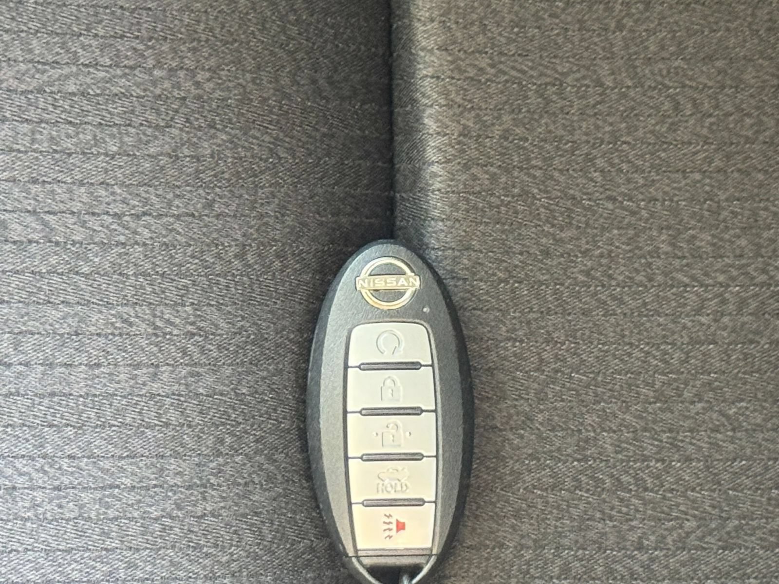 Used 2025 Nissan Altima 2.5 SV FWD image 25
