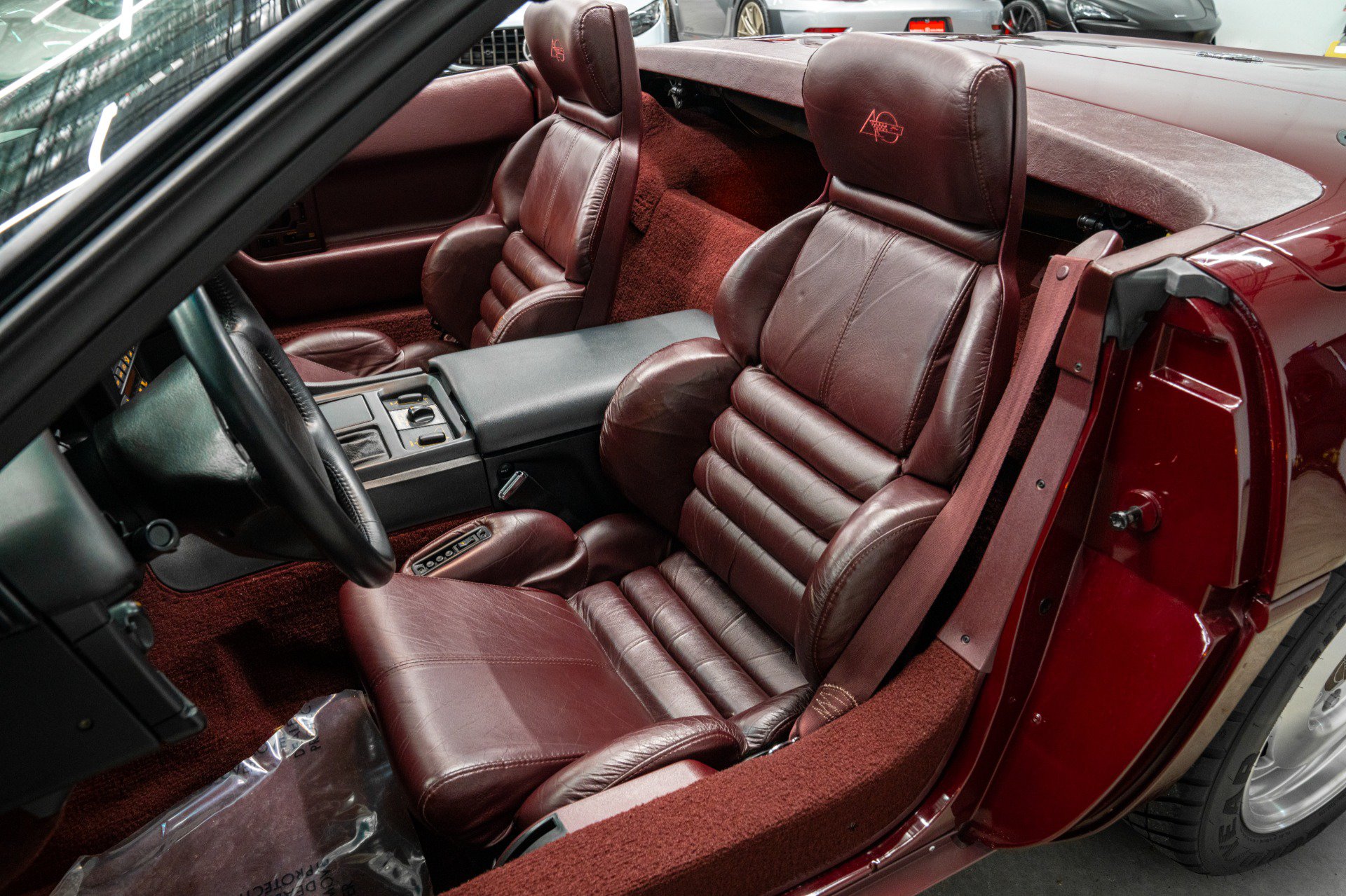 Used 1993 Chevrolet Corvette Convertible RWD image 24
