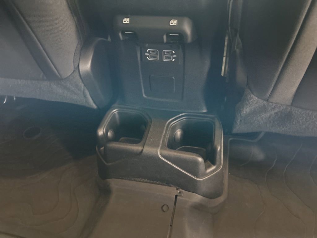 Used 2022 Jeep Gladiator Willys image 29