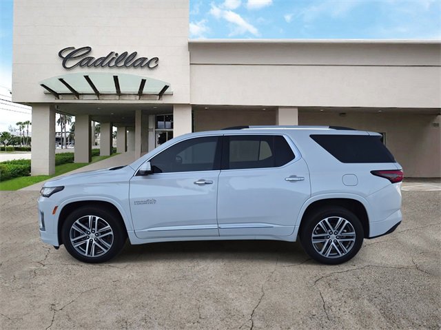 Used 2023 Chevrolet Traverse High Country w/ LPO, Floor Liner Package image 2