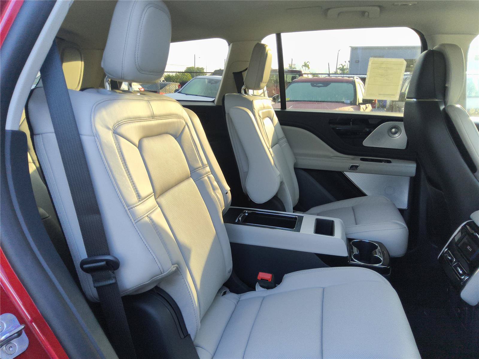 New 2026 Lincoln Aviator Reserve AWD/4WD image 31
