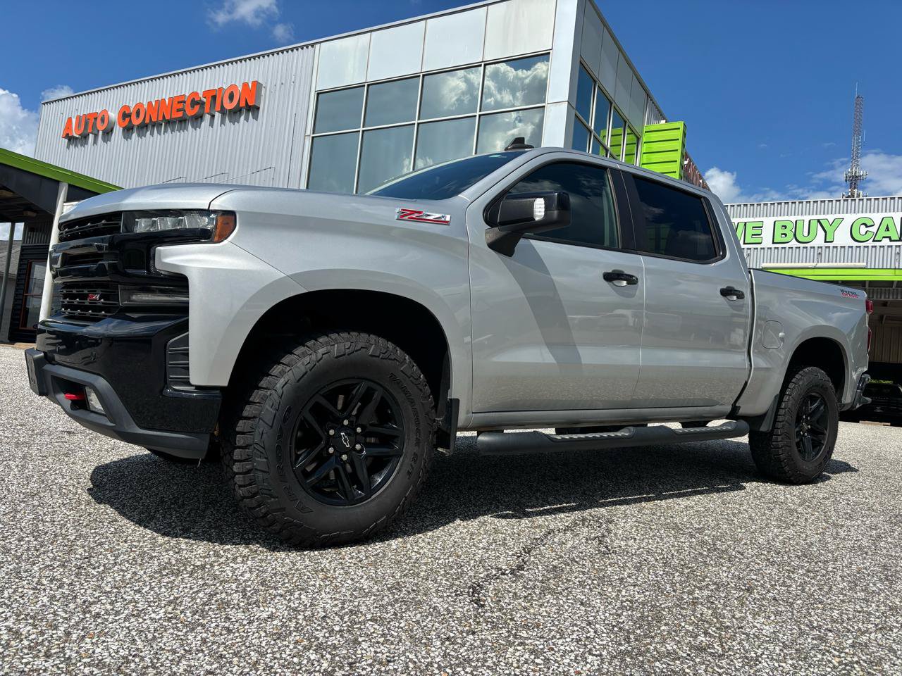 Used 2020 Chevrolet Silverado 1500 LT Trail Boss AWD/4WD image 32