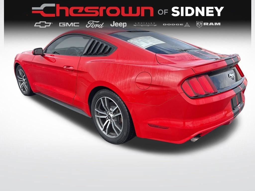 Used 2017 Ford Mustang Coupe RWD image 3