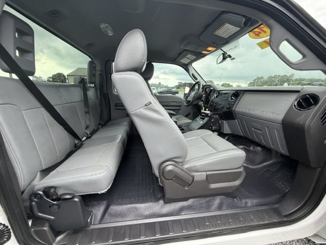 Used 2014 Ford F250 XL AWD/4WD image 9