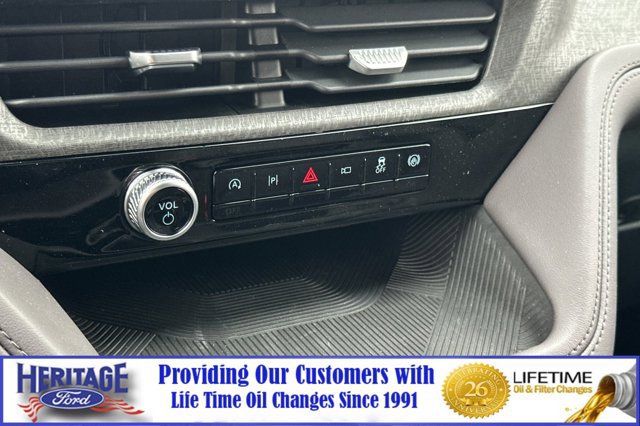 New 2026 Ford Explorer Platinum image 22