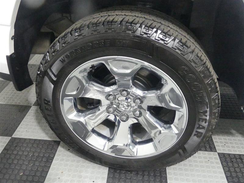 Used 2019 RAM 1500 Big Horn AWD/4WD image 15