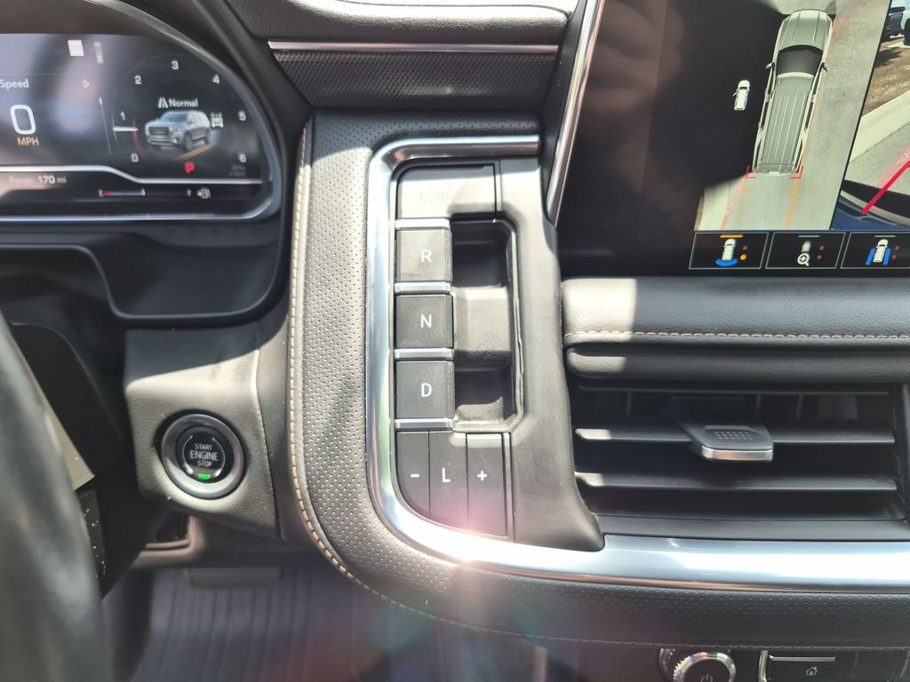 Used 2022 GMC Yukon AT4 w/ Technology Package AWD/4WD image 31