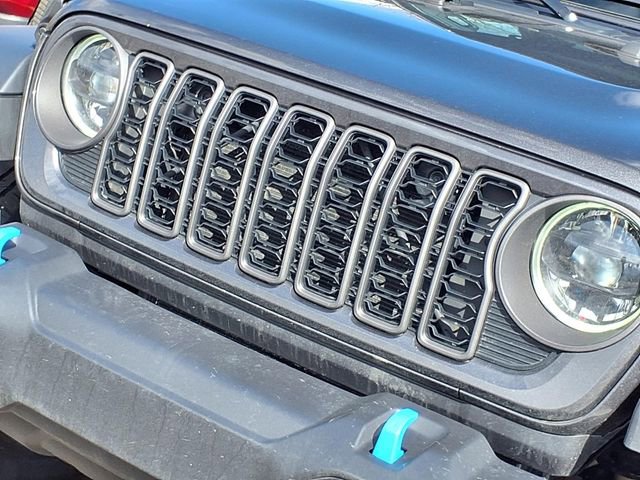 Used 2024 Jeep Wrangler Unlimited w/ Convenience Group image 28