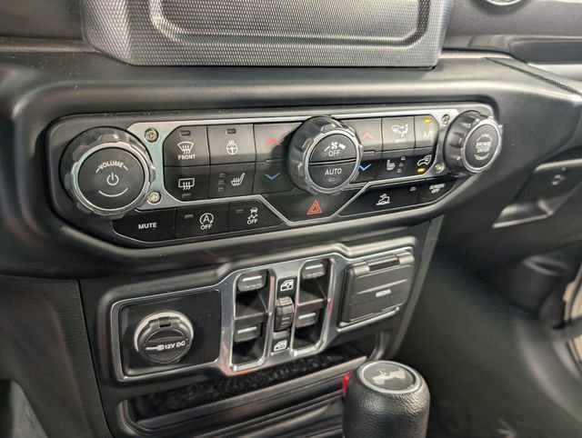 Used 2022 Jeep Wrangler Unlimited Sport image 19