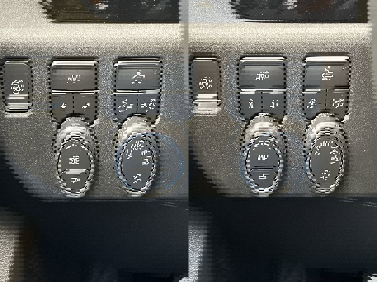 Certified 2023 Chevrolet Silverado 1500 LT w/ Protection Package image 17