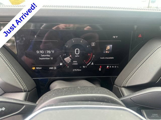 Used 2025 GMC Yukon XL Elevation w/ LPO, Yukon Black Package AWD/4WD image 11