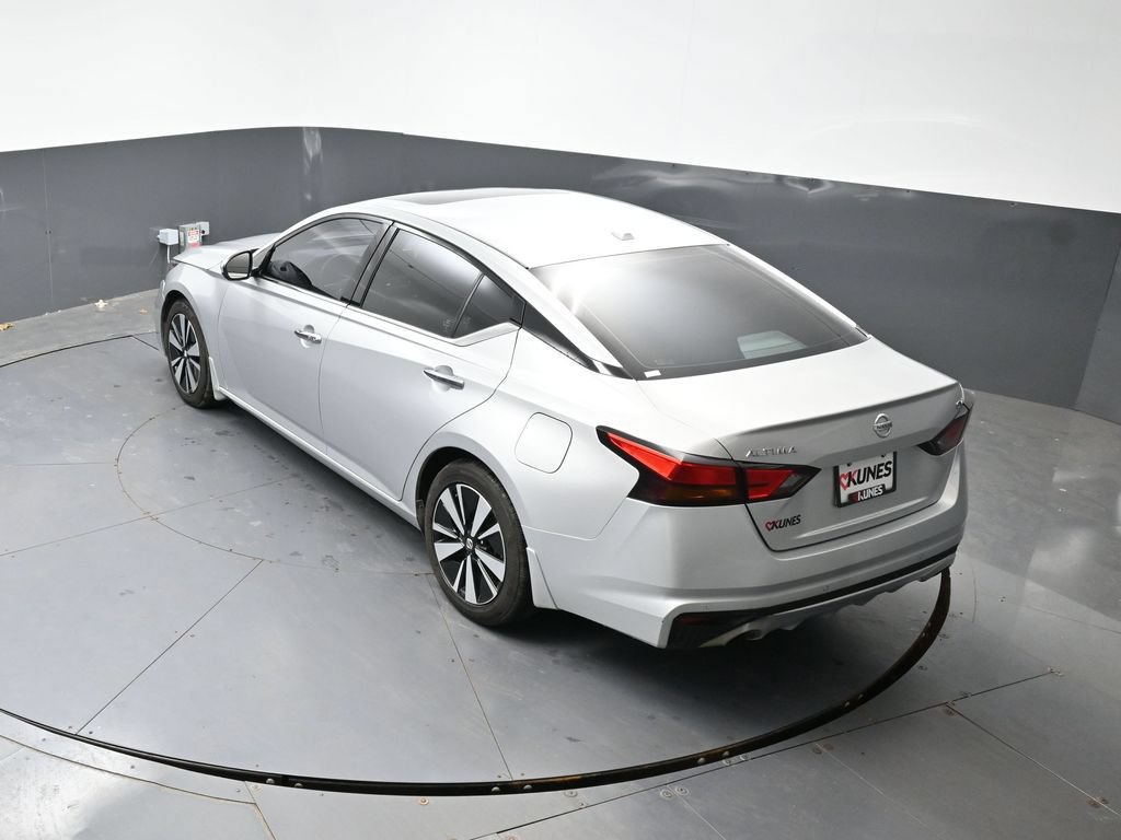 Used 2020 Nissan Altima 2.5 SV FWD image 45