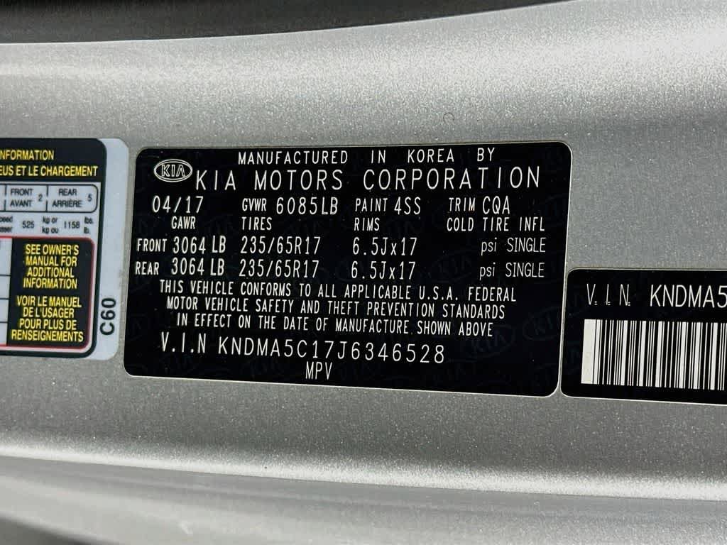 Used 2018 Kia Sedona L FWD image 23