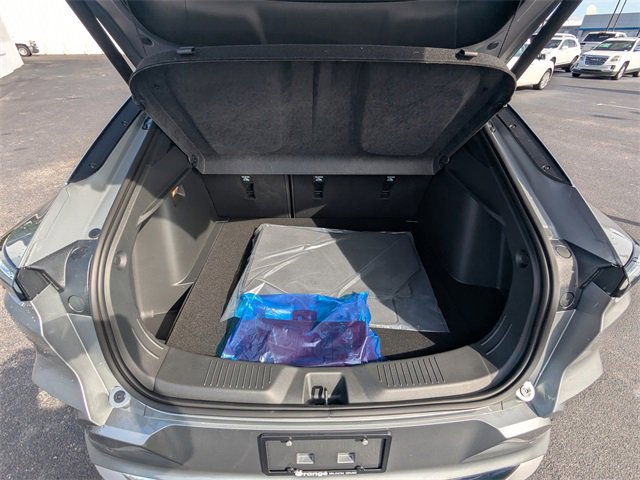 New 2026 Buick Envista Avenir image 13