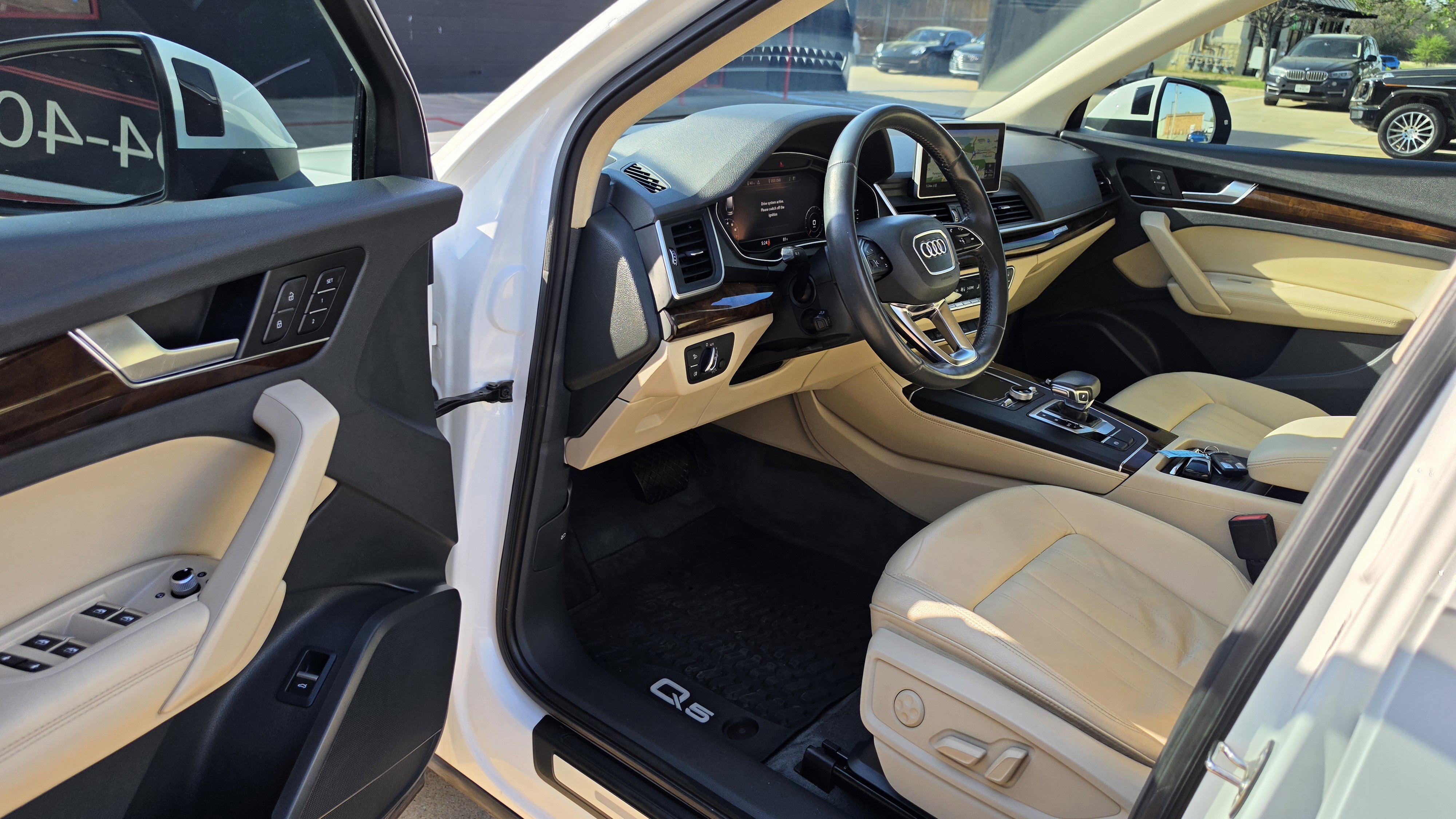 Used 2019 Audi Q5 2.0T Premium Plus w/ Premium Plus Package image 23