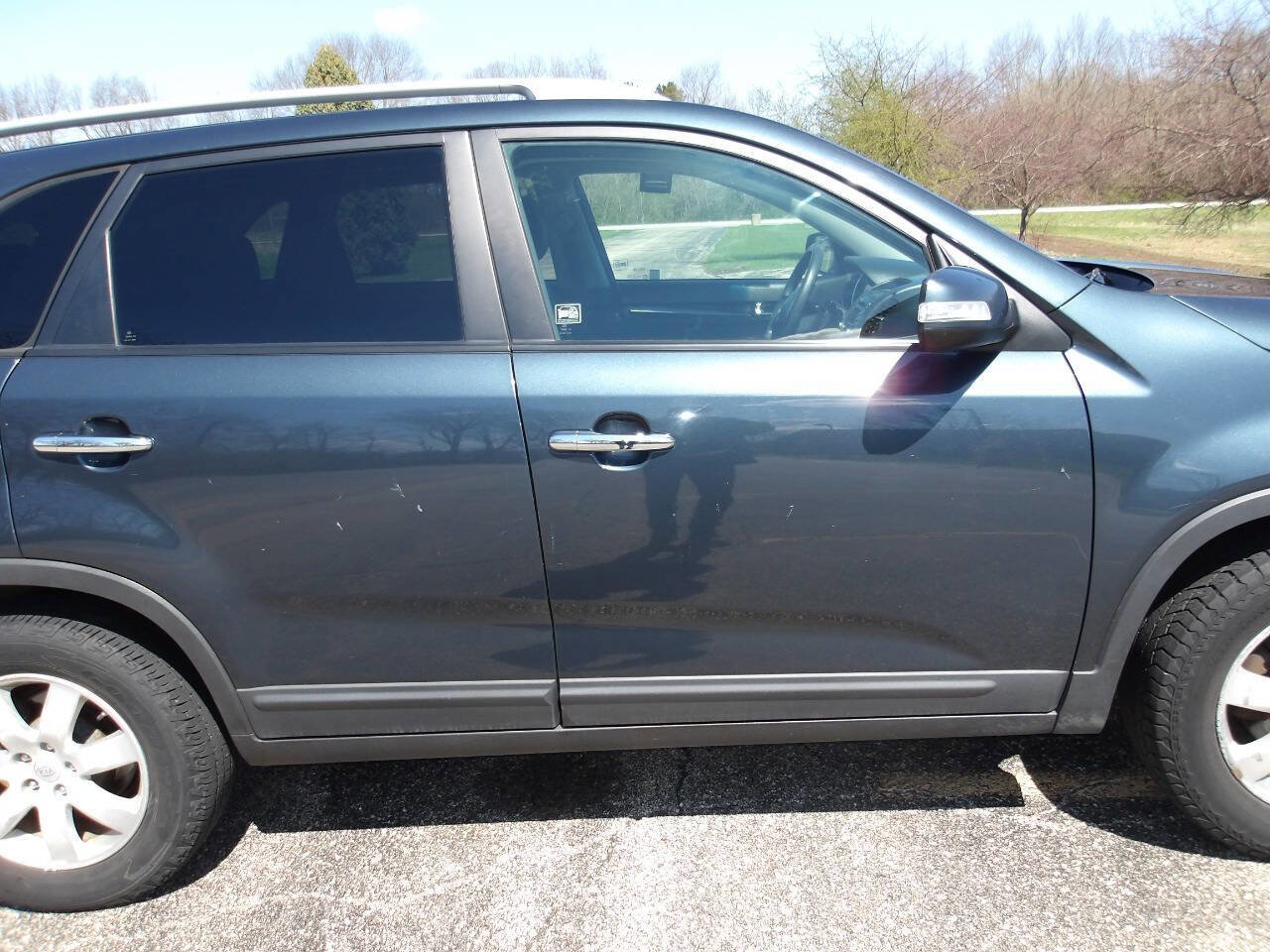 Used 2011 Kia Sorento LX FWD image 32