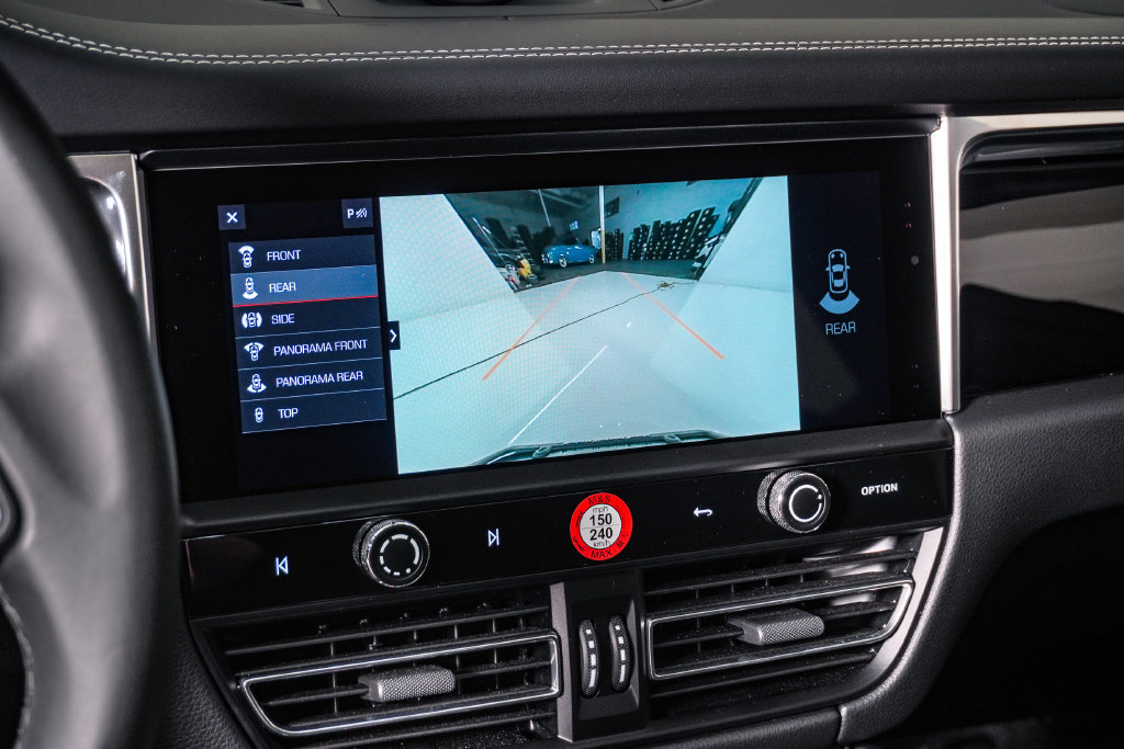 Certified 2026 Porsche Macan S AWD/4WD image 23