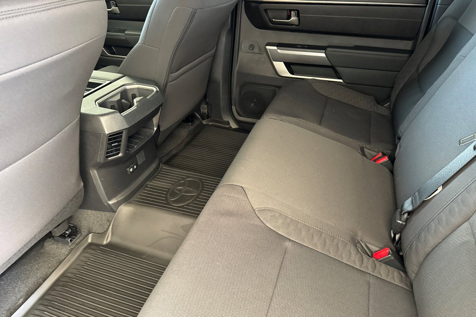 New 2026 Toyota Tundra SR5 RWD image 11