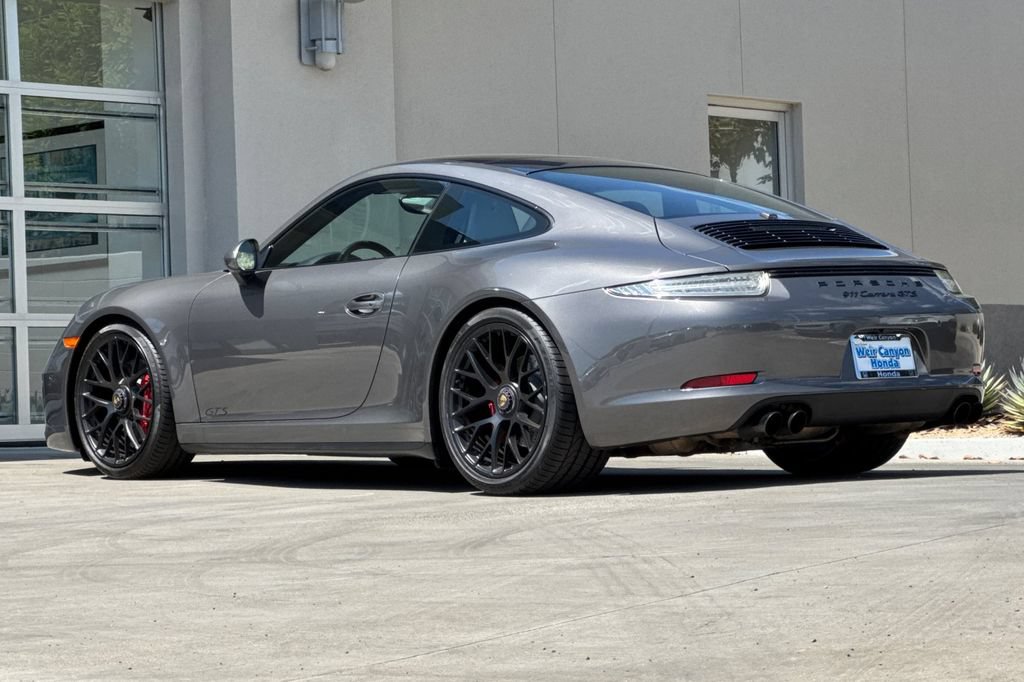Used 2016 Porsche 911 Carrera GTS RWD image 3