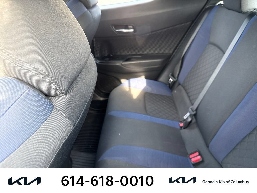 Used 2021 Toyota C-HR XLE FWD image 10