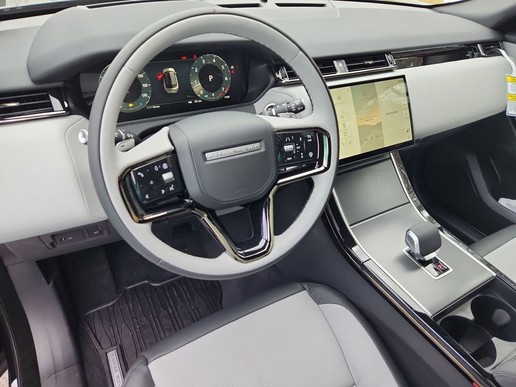 Used 2026 Land Rover Range Rover Velar S AWD/4WD image 15