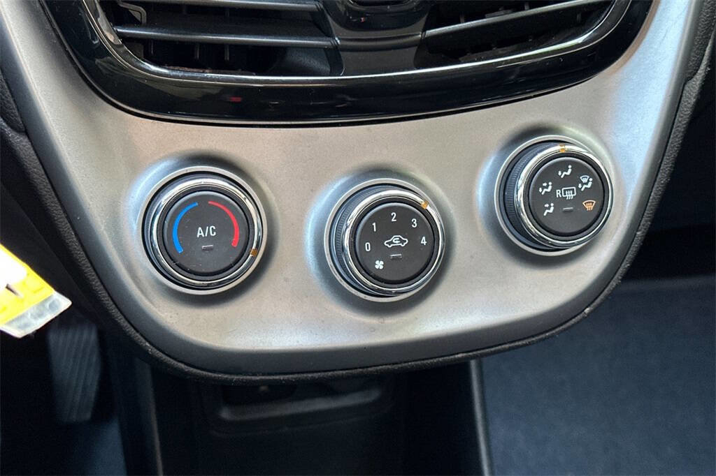 Used 2016 Chevrolet Spark LS image 20