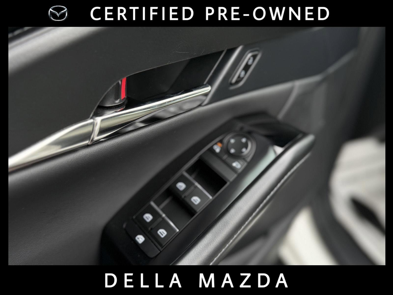 Used 2025 MAZDA CX-30 AWD 2.5 S w/ Preferred Package image 13