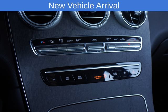Used 2021 Mercedes-Benz GLC 300 image 21
