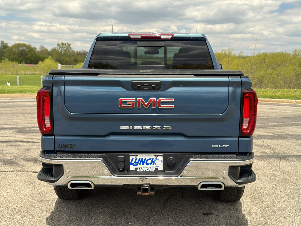 Used 2024 GMC Sierra 1500 SLT w/ SLT Premium Plus Package AWD/4WD image 3