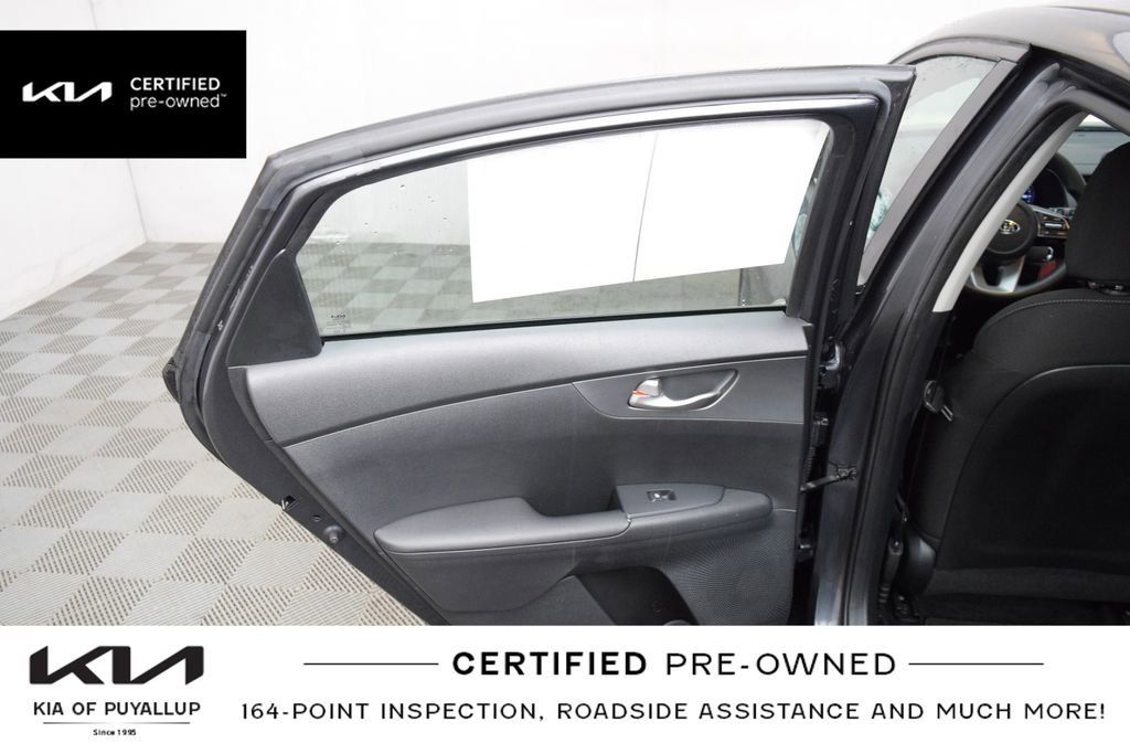 Used 2021 Kia Forte LXS image 12