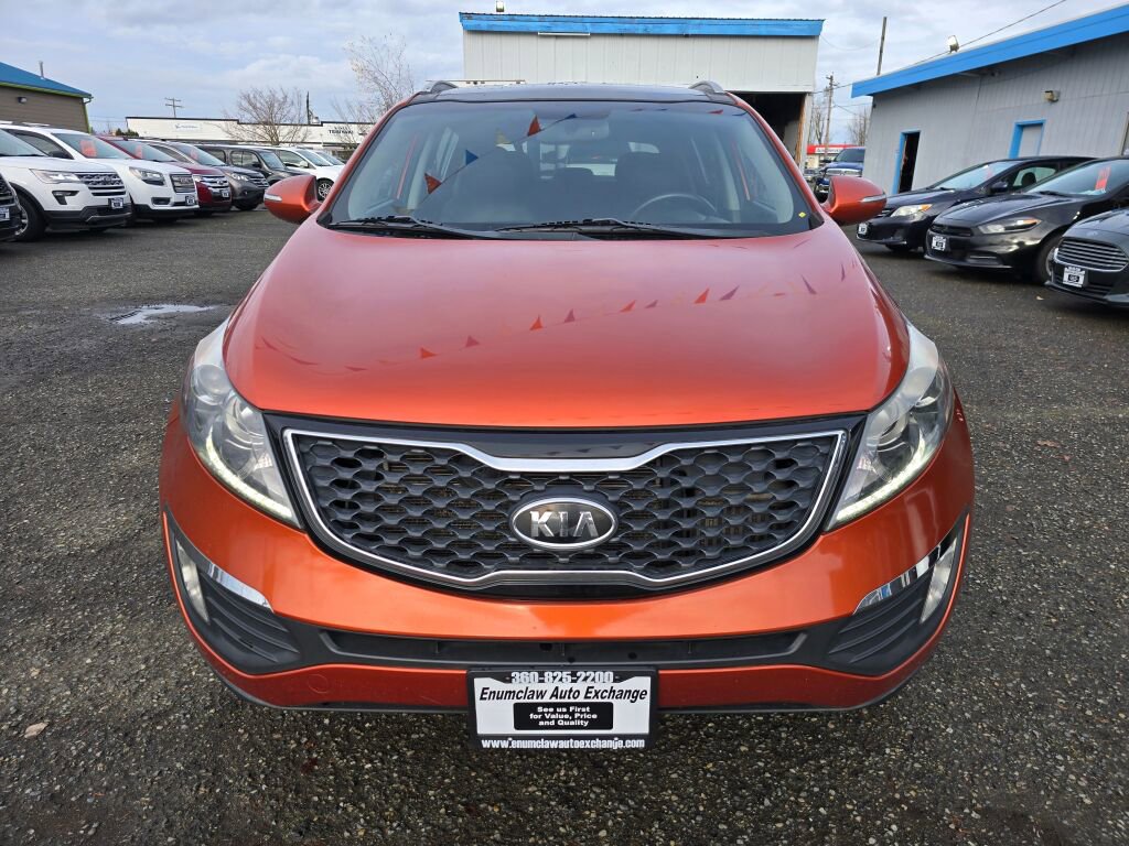 Used 2011 Kia Sportage SX w/ Premium Pkg w/Leather Seats image 2